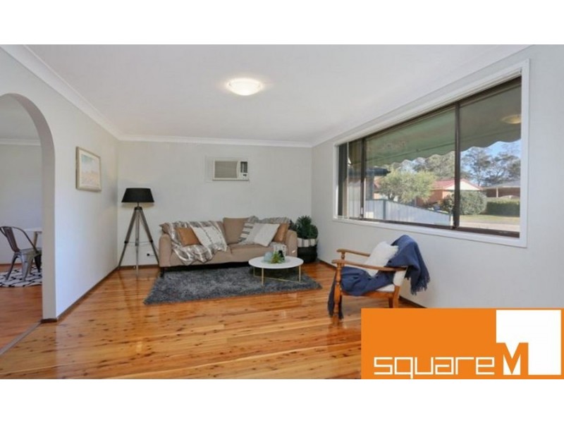 19 Barnfield Place, Dean Park NSW 2761