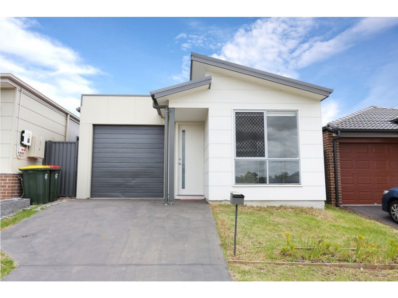 47 Correa Circuit, Gregory Hills NSW 2557