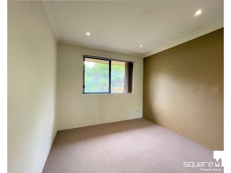 23/245 Targo Road, Toongabbie NSW 2146