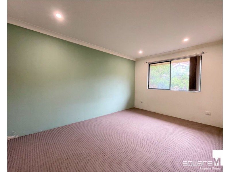23/245 Targo Road, Toongabbie NSW 2146