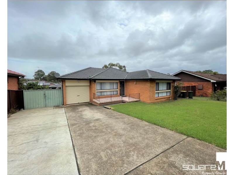 19 Whipbird Avenue, Ingleburn NSW 2565