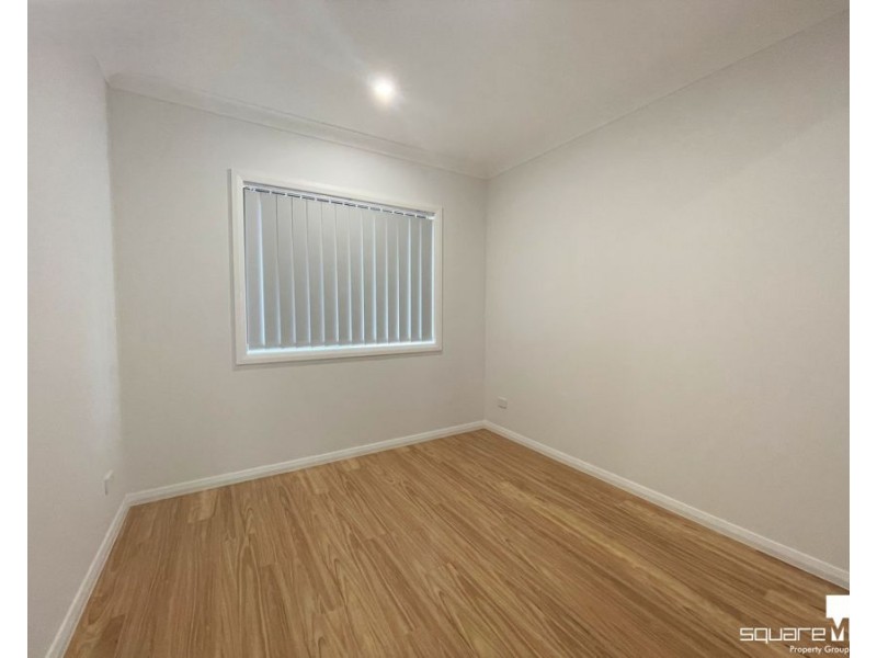 29A Hyacinth Avenue, Macquarie Fields NSW 2564