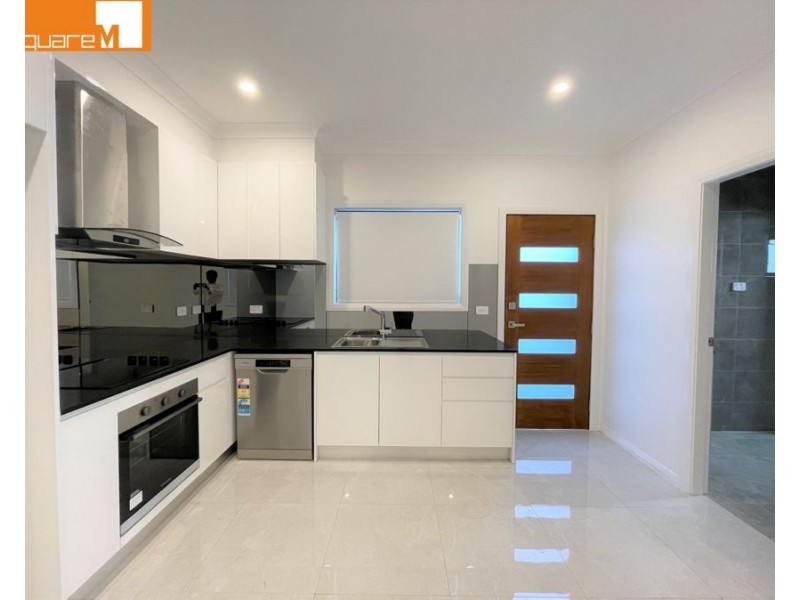 10A Warwick Street, Minto NSW 2566