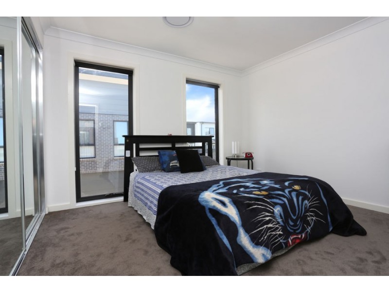 1 Coulter Lane, Austral NSW 2179