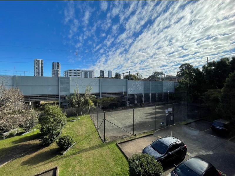 78/3 Riverpark Drive, Liverpool NSW 2170