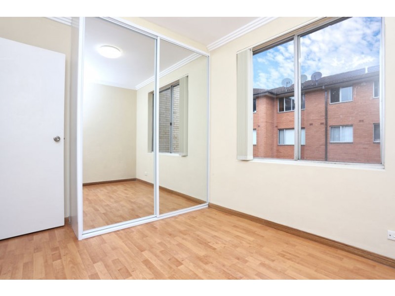 4/37 Speed Street, Liverpool NSW 2170