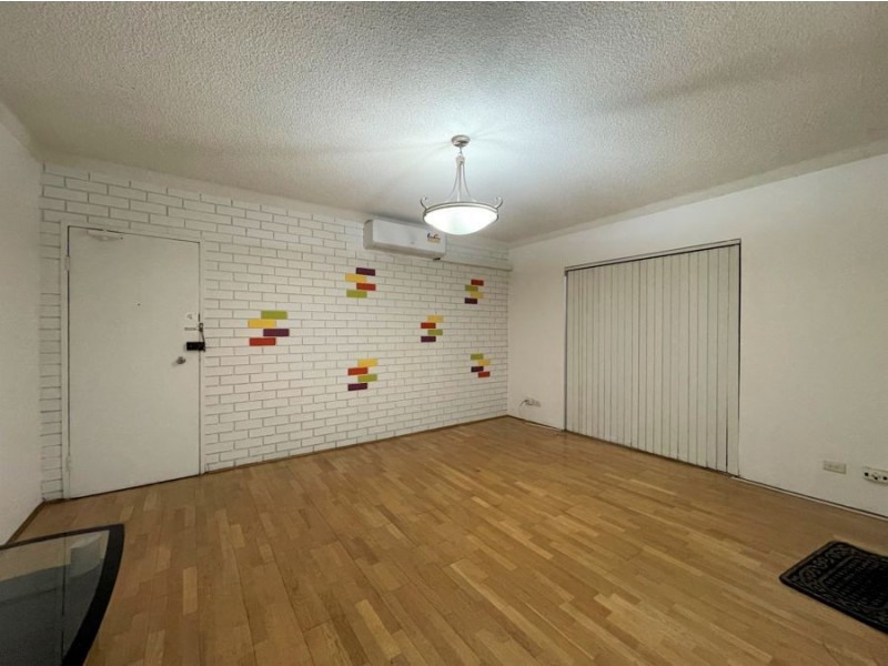 8/41 Campbell Street, Liverpool NSW 2170