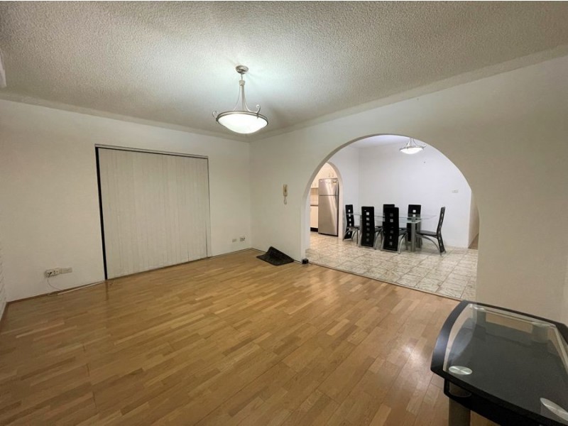 8/41 Campbell Street, Liverpool NSW 2170