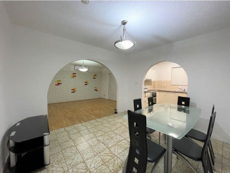 8/41 Campbell Street, Liverpool NSW 2170