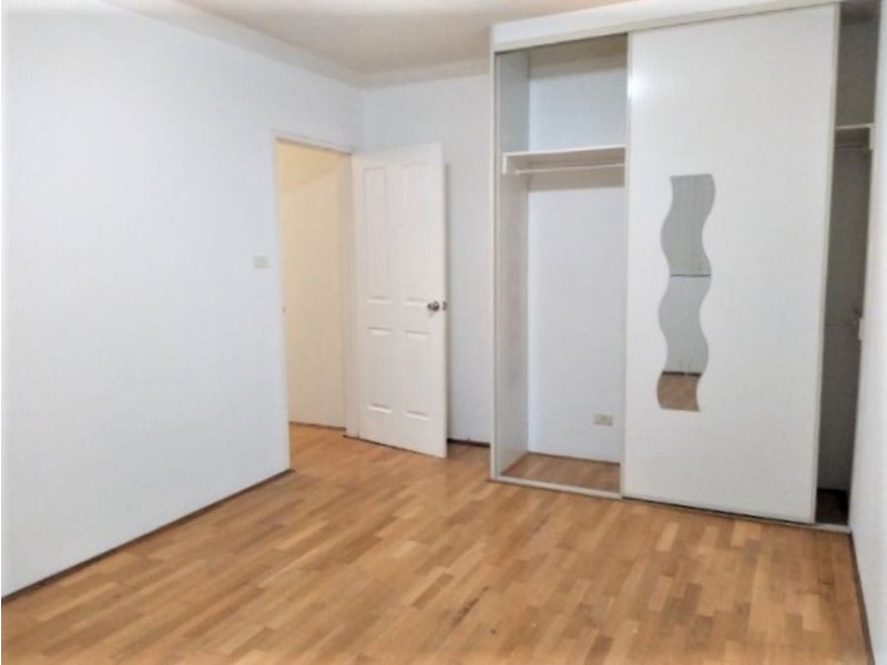 8/41 Campbell Street, Liverpool NSW 2170