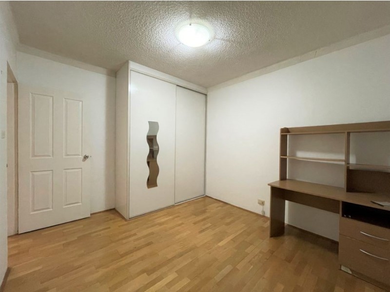 8/41 Campbell Street, Liverpool NSW 2170