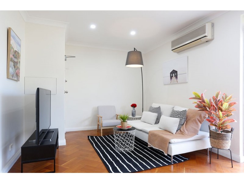 21/4-6 Park Avenue, Westmead NSW 2145