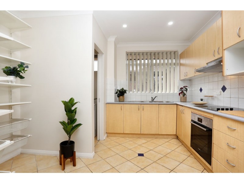 21/4-6 Park Avenue, Westmead NSW 2145