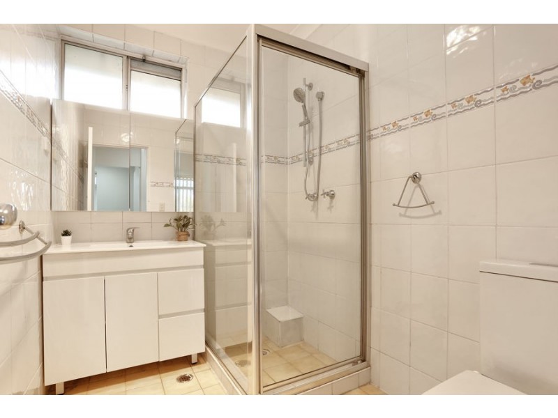 21/4-6 Park Avenue, Westmead NSW 2145