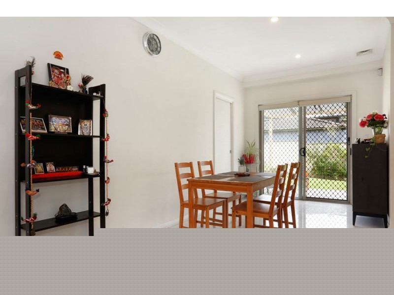 4 Ivy Street, Toongabbie NSW 2146