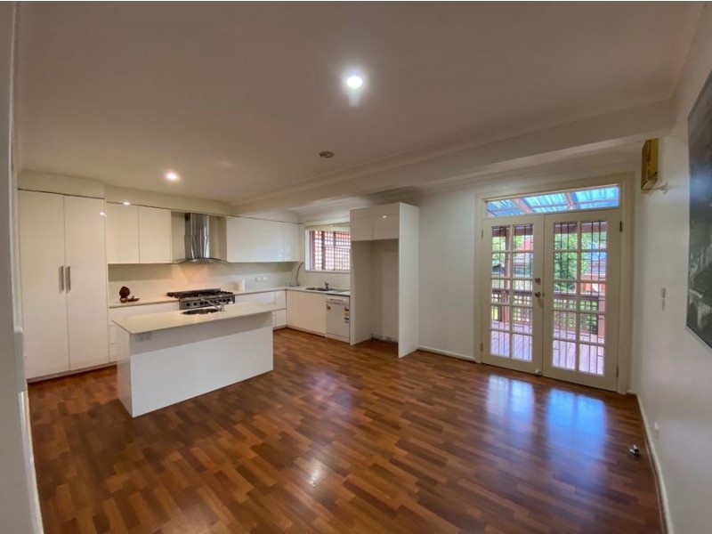 5 Metcalf Avenue, Carlingford NSW 2118