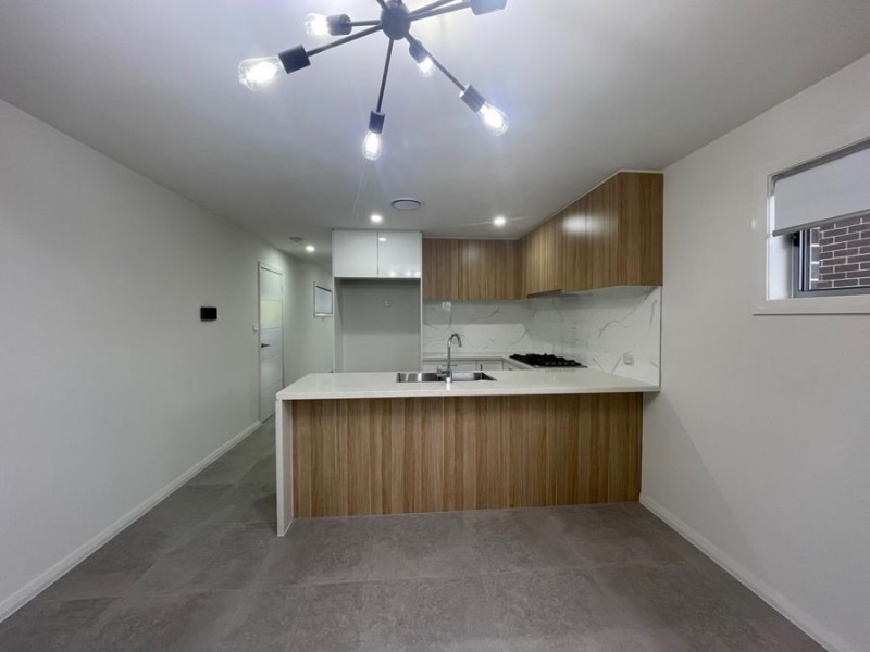 4 Dalana Glade, Riverstone NSW 2765