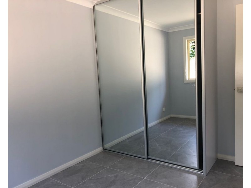 13A Gloucester St, Macquarie Fields NSW 2564