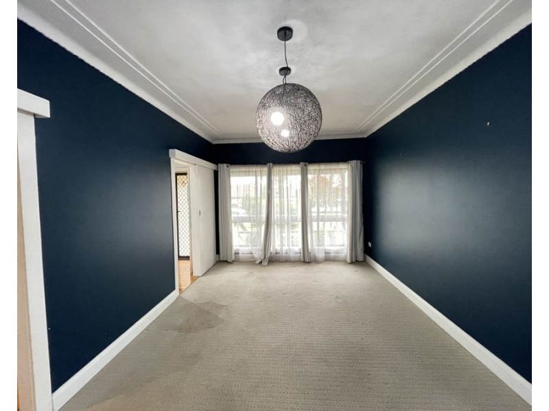 11 apex street, Blacktown NSW 2148