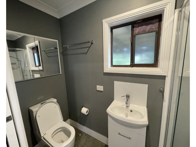 11 apex street, Blacktown NSW 2148