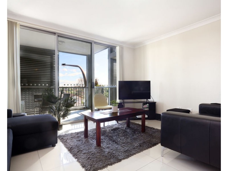 16/215 Woodville Road, Merrylands NSW 2160