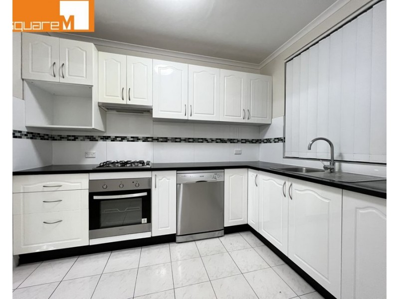 29/3 Riverpark drive, Liverpool NSW 2170