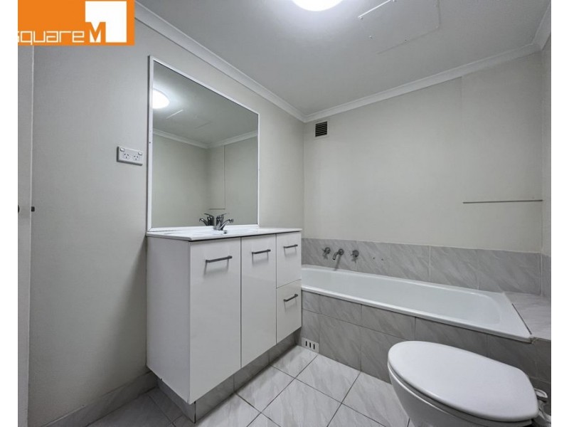 29/3 Riverpark drive, Liverpool NSW 2170