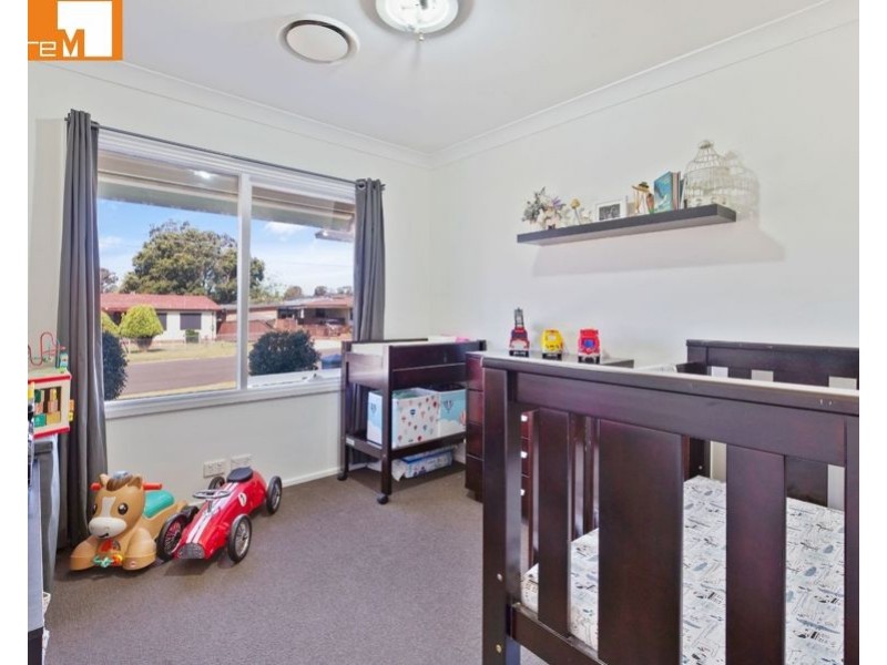 33 Kennelly Street, Colyton NSW 2760