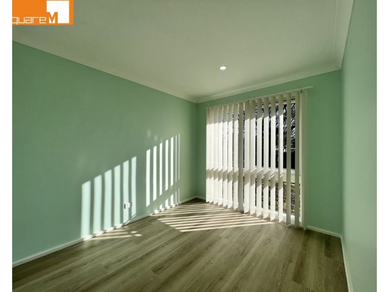 7 Kitson Place, Minto NSW 2566