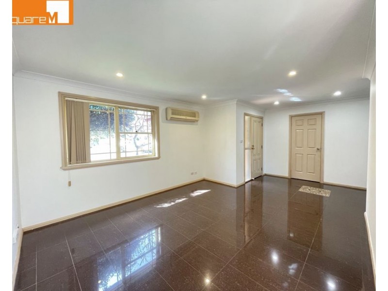 7 Rudd Close, Casula NSW 2170