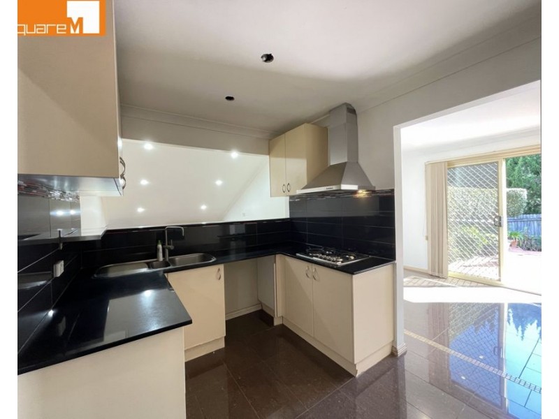 7 Rudd Close, Casula NSW 2170