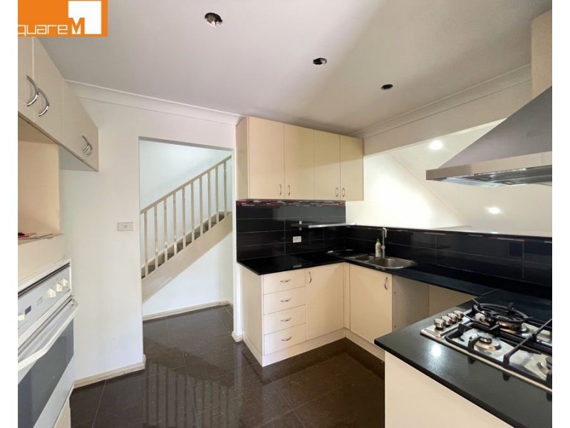 7 Rudd Close, Casula NSW 2170