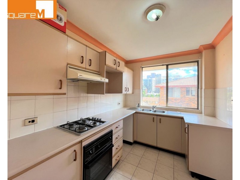 71/3 Riverpark Drive, Liverpool NSW 2170