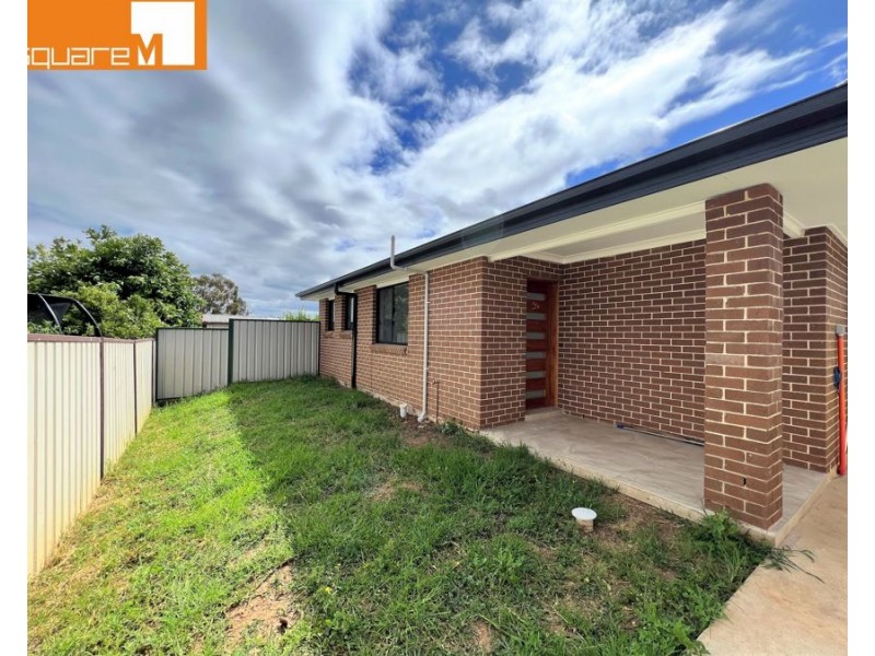 34A Lorenzo Crescent, Rosemeadow NSW 2560
