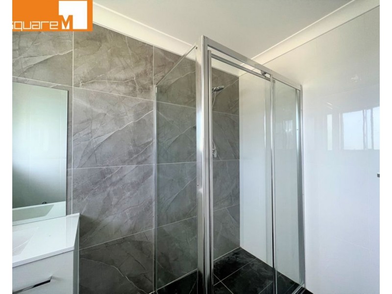 34A Lorenzo Crescent, Rosemeadow NSW 2560