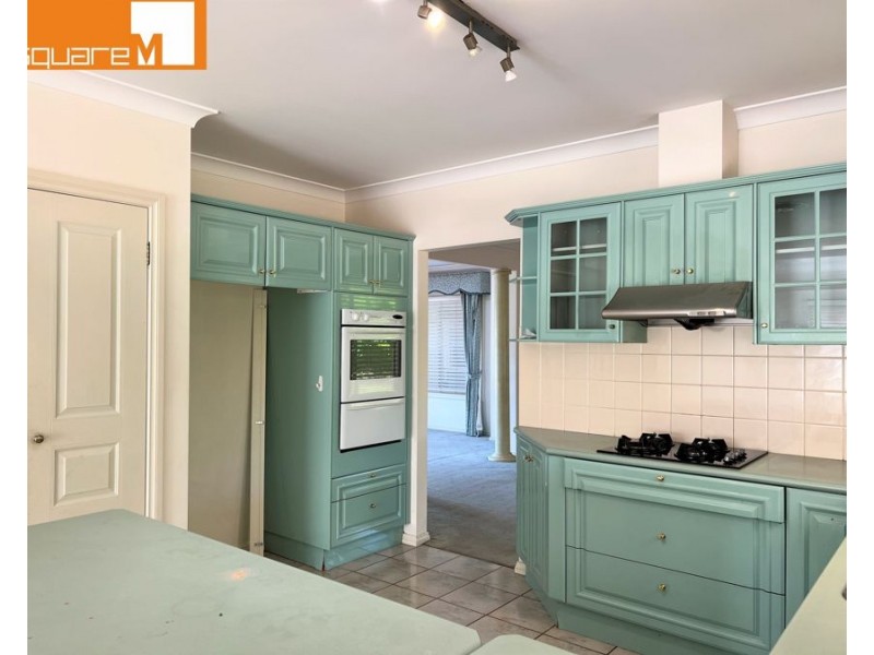17 Wattle Grove Drive, Wattle Grove NSW 2173