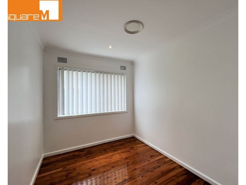 29 Parkland Avenue, Macquarie Fields NSW 2564