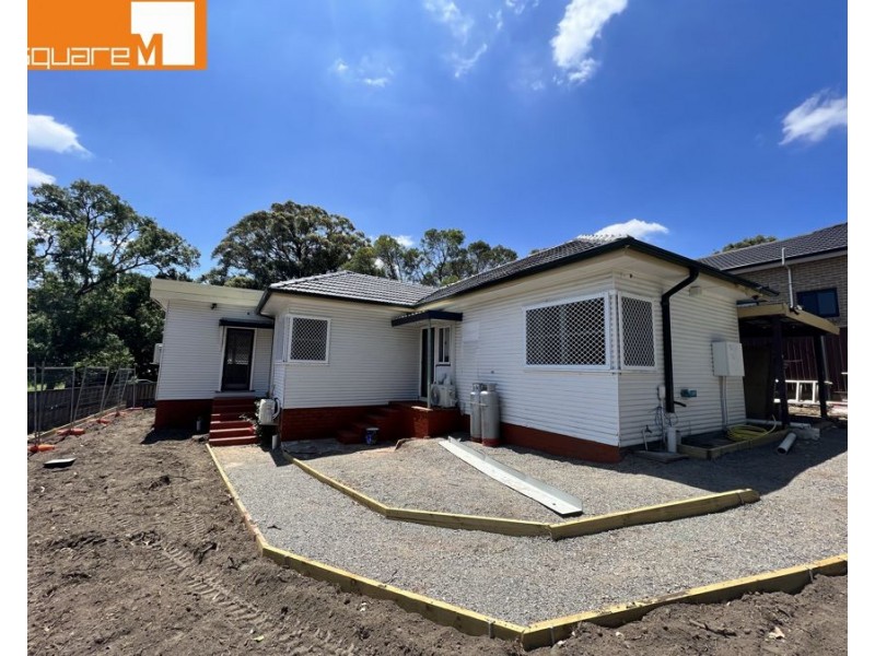 36 Saywell Road, Macquarie Fields NSW 2564