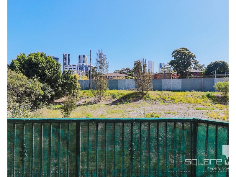 29/3 Riverpark Drive, Liverpool NSW 2170