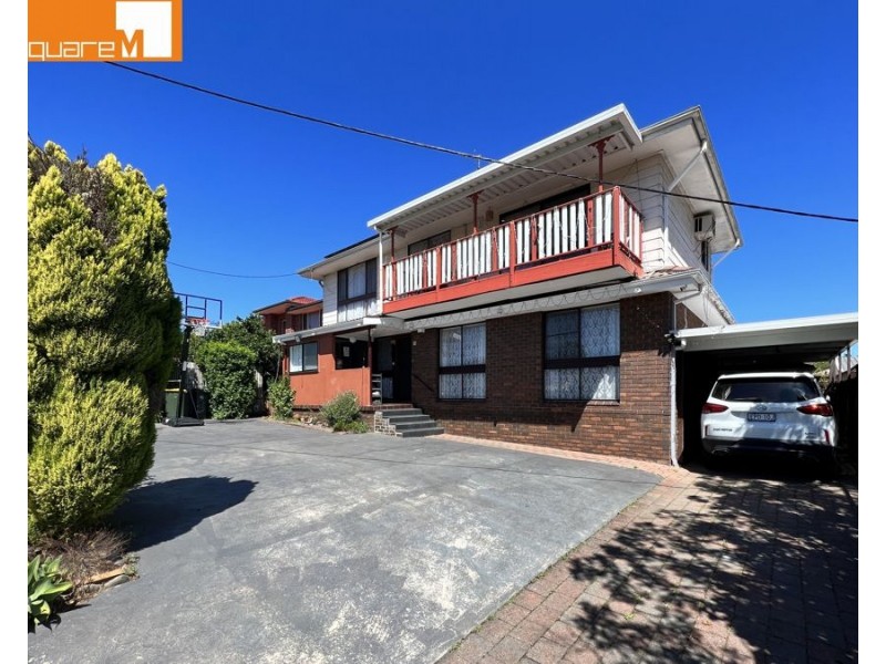 3 Argyle Place, Macquarie Fields NSW 2564