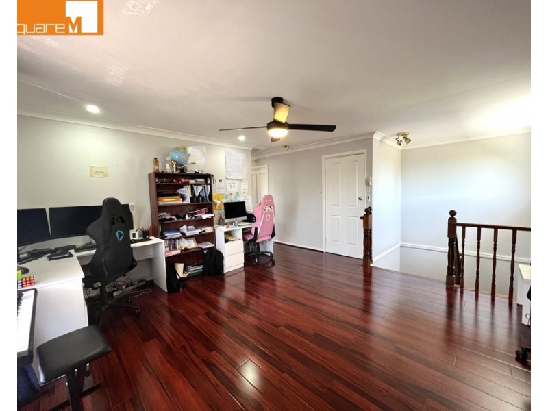 3 Argyle Place, Macquarie Fields NSW 2564