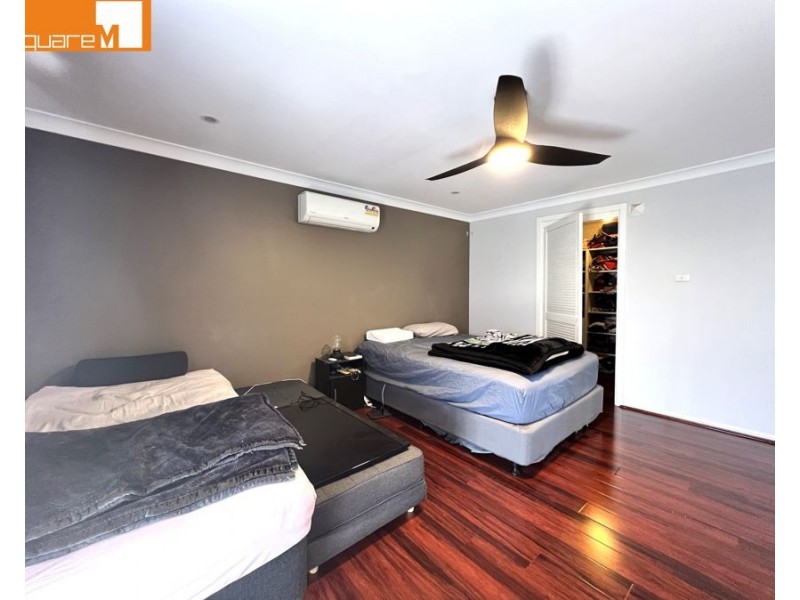 3 Argyle Place, Macquarie Fields NSW 2564