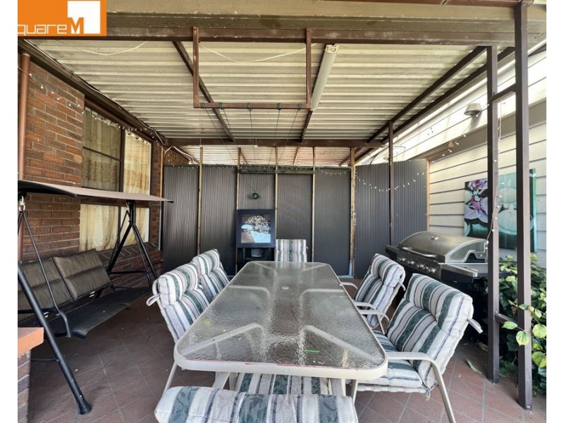 3 Argyle Place, Macquarie Fields NSW 2564