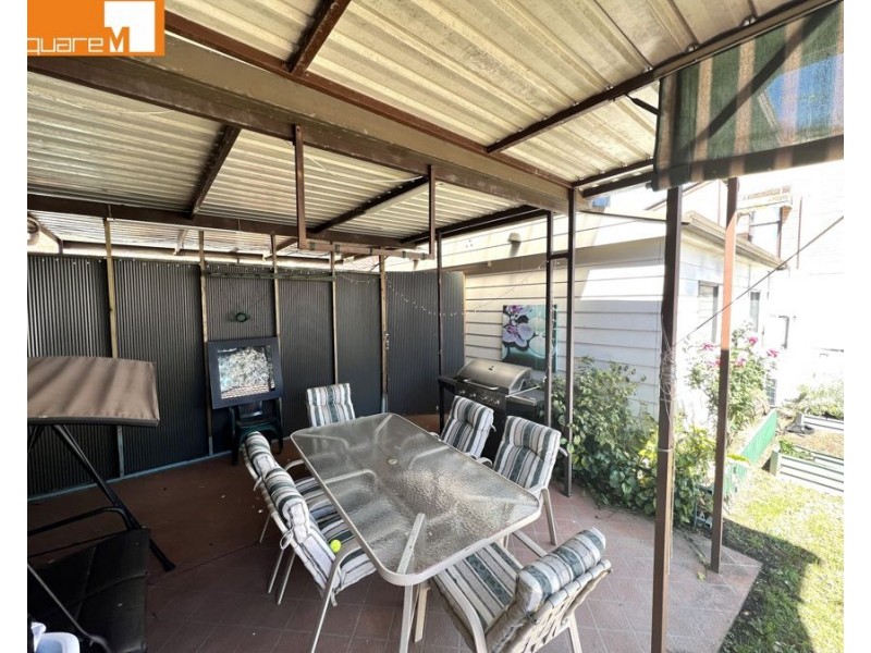 3 Argyle Place, Macquarie Fields NSW 2564