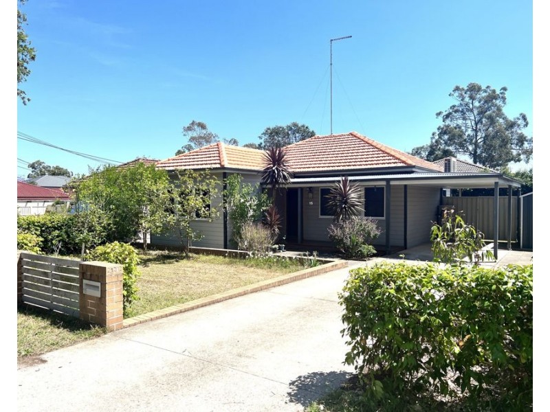 15 Smith Street, Kingswood NSW 2747