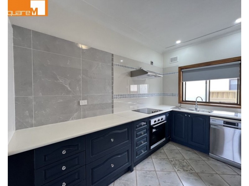 60 Park Road, East Hills NSW 2213
