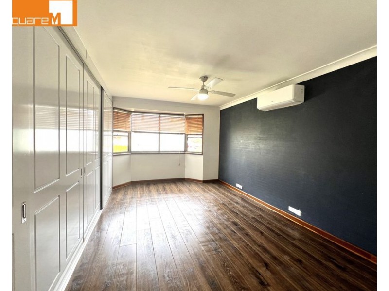 60 Park Road, East Hills NSW 2213