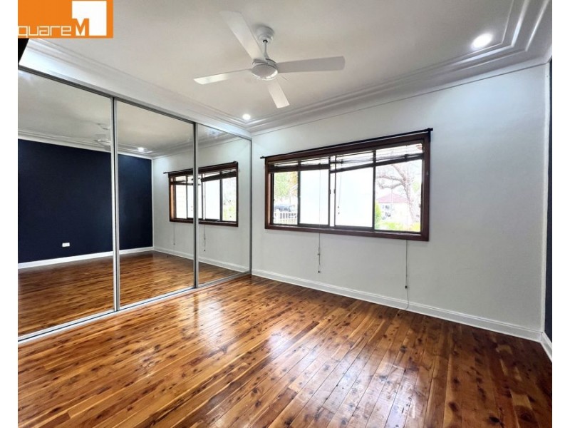 60 Park Road, East Hills NSW 2213