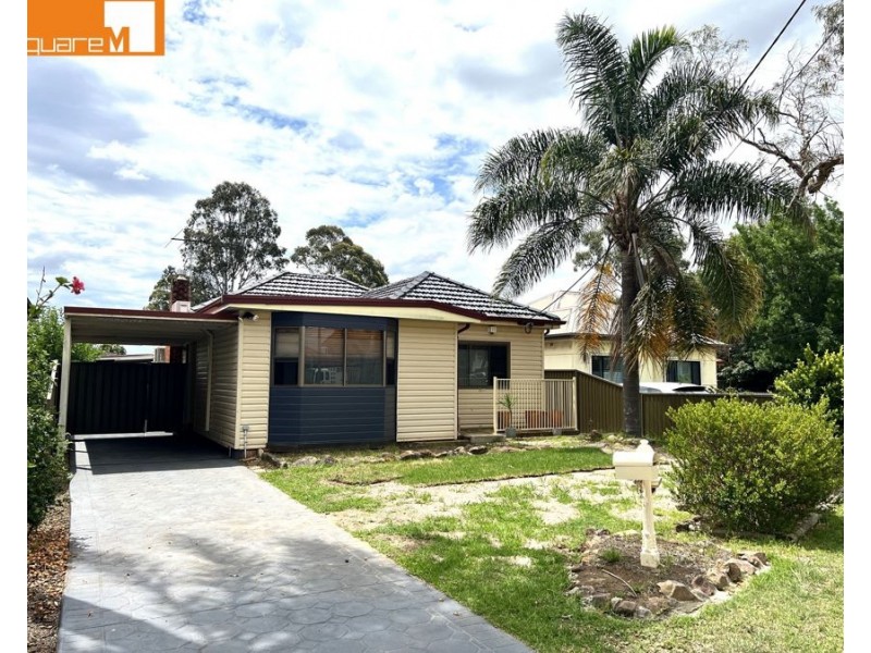 60 Park Road, East Hills NSW 2213