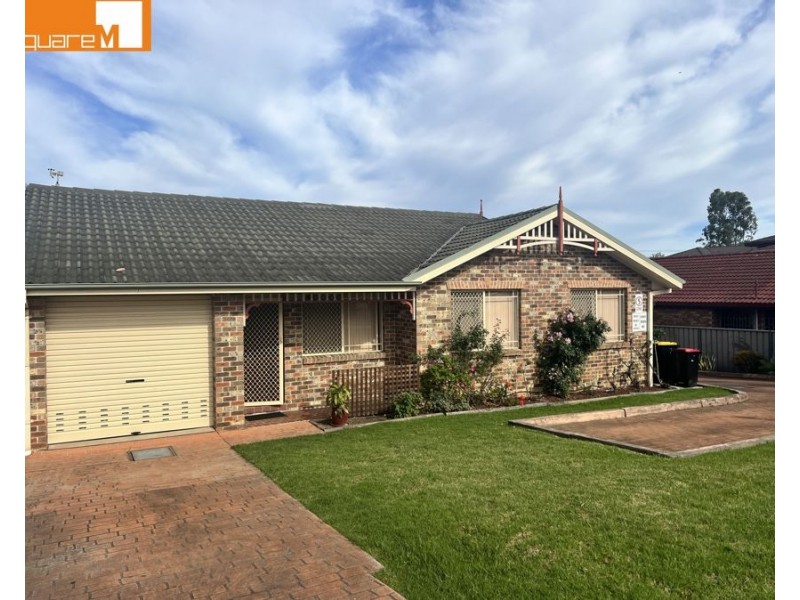 1/26 Holland Crescent, Casula NSW 2170